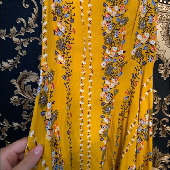 🦇 Old Navy Mustard Skater Dress 🦇 - Picture 3 of 4